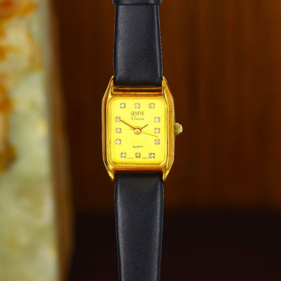 Geneve Classic Quartz Ladies, Champagne Dial - Yellow Gold Tone on Strap - Picture 8 of 13